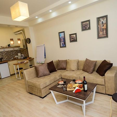 B-Lax Apartment 트빌리시 외부 사진